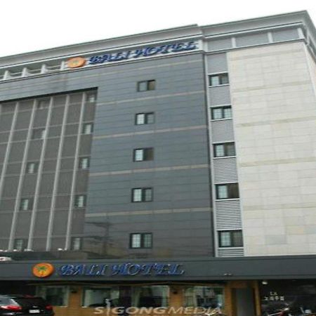 Bali Tourist Hotel Seoul Exterior photo