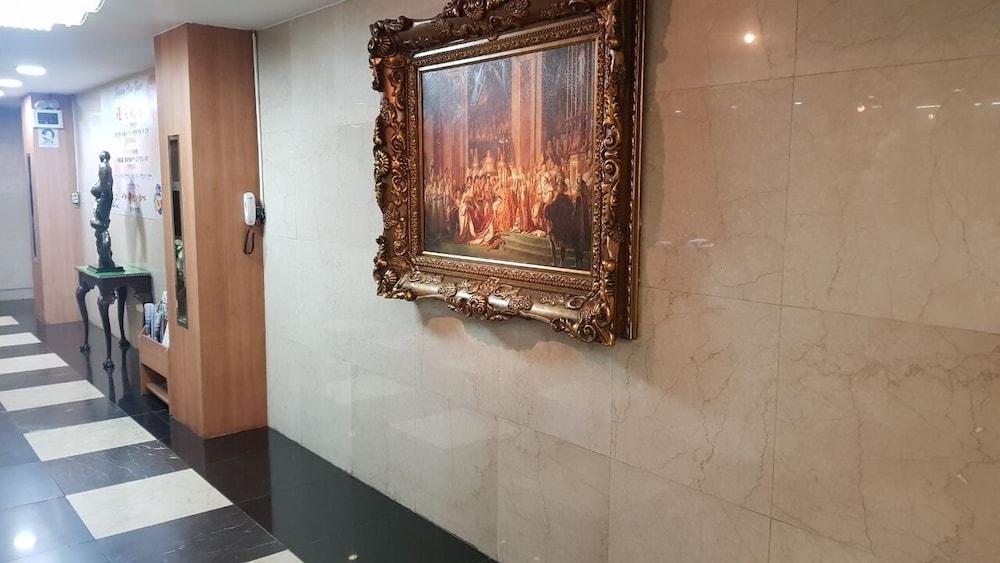 Bali Tourist Hotel Seoul Exterior photo