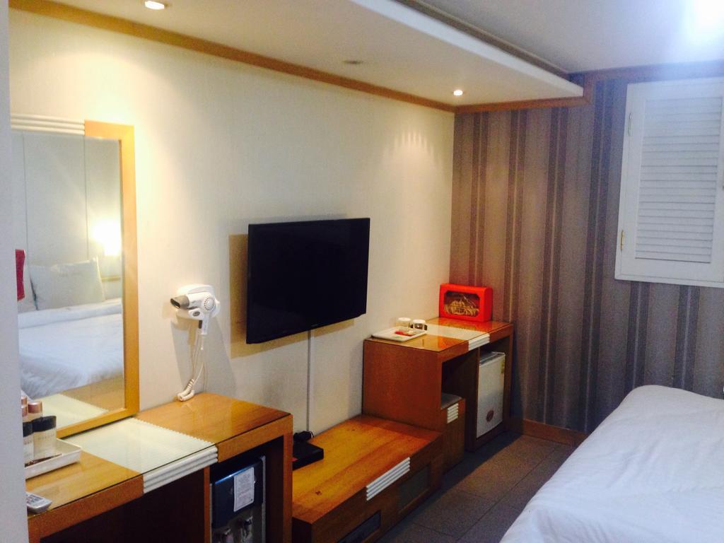 Bali Tourist Hotel Seoul Exterior photo